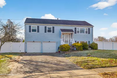 1029 Lucy Lane, Toms River Township, NJ 08753 - Photo 2