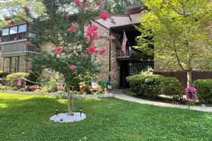 175 Amberly Dr, Manalapan Township, NJ 07726 - Photo 2