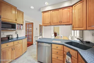 26 Krebs Rd, Plainsboro Township, NJ 08536 - Photo 16