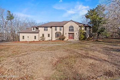 305 Woodview Court, Toms River Township, NJ 08755 - Photo 4