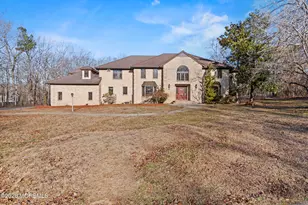 305 Woodview Ct, Toms River Township, NJ 08755 - Photo 4