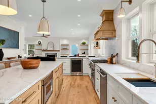 70 Valley Dr E, Atlantic Highlands, NJ 07716 - Photo 10