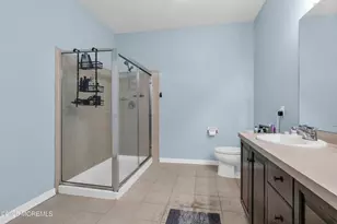 136 Mill Pond Wy, Eatontown, NJ 07724 - Photo 18