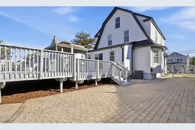 811 Rue Avenue, Point Pleasant, NJ 08742 - Photo 32