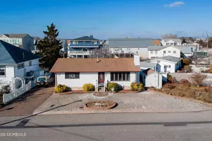 4 Rona Ln, Beach Haven, NJ 08050 - Photo 2