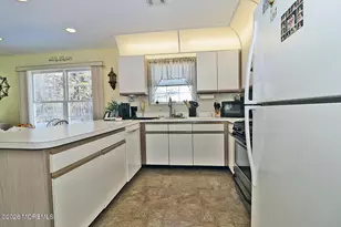 185 Prince Charles Dr, Toms River Township, NJ 08757 - Photo 14