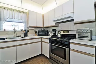 185 Prince Charles Dr, Toms River Township, NJ 08757 - Photo 34