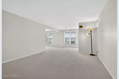 103 Maplecrest Drive E, Lakewood, NJ 08701 - Photo 6