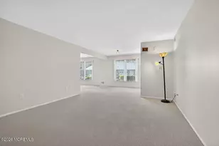 103 Maplecrest Dr E, Lakewood, NJ 08701 - Photo 6