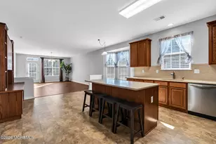 18 Hartack Rd, Manalapan Township, NJ 07726 - Photo 10