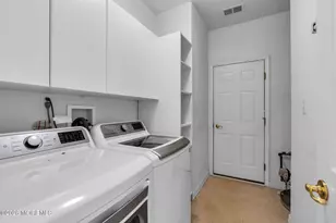 18 Hartack Rd, Manalapan Township, NJ 07726 - Photo 30