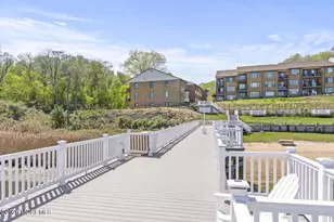 200 Portland Rd, Highlands, NJ 07732 - Photo 10