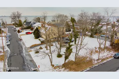 12 Thompson Avenue, Leonardo, NJ 07737 - Photo 34
