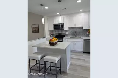 3 Auburn Court, Red Bank, NJ 07701 - Photo 12