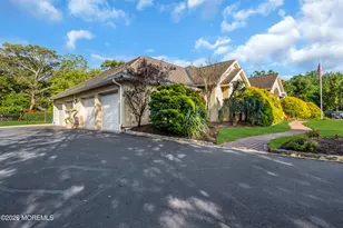 481 Eagle Point Dr, Toms River Township, NJ 08753 - Photo 12