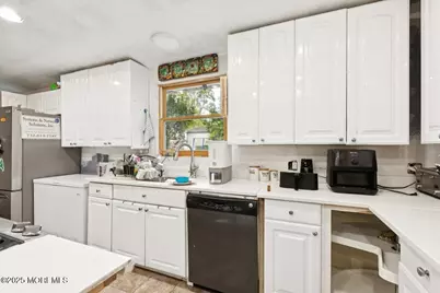 319 Wisteria Drive, Brick, NJ 08723 - Photo 8