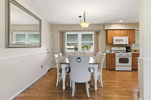 540 Vincent Dr, Brick, NJ 08723 - Photo 8