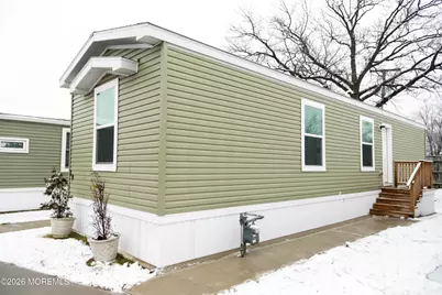 19 Avenue A, Hazlet Township, NJ 07734 - Photo 2