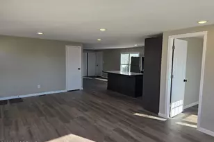 469 S Green St, Tuckerton, NJ 08087 - Photo 6