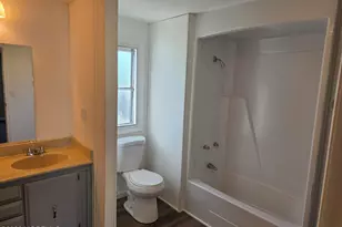 469 S Green St, Tuckerton, NJ 08087 - Photo 8