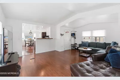 44 Woodchuck Parkway, Whiting, NJ 08759 - Photo 6