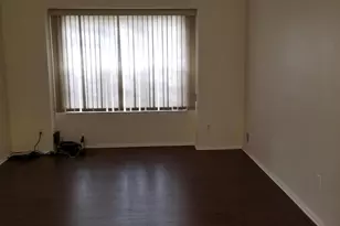 408 Dorchester Way, Manalapan Township, NJ 07726 - Photo 2