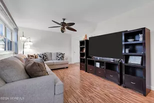 31 Colgate Dr, Toms River Township, NJ 08757 - Photo 8