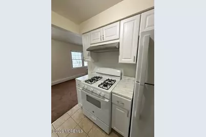 64 Stonehurst Boulevard #E, Freehold, NJ 07728 - Photo 4