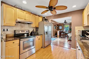 83 Seawood Dr, Keyport, NJ 07735 - Photo 6