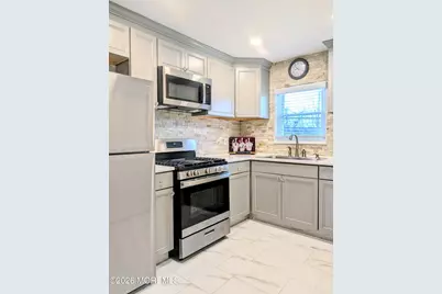 151 Wyckoff Road, Eatontown, NJ 07724 - Photo 8
