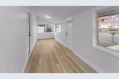 422 Forepeak Avenue, Beachwood, NJ 08722 - Photo 10