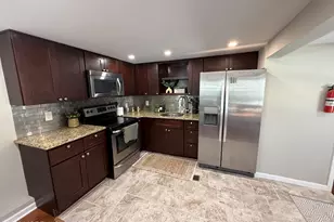 1 Bayshore Mobile Manor, Hazlet Township, NJ 07730 - Photo 2