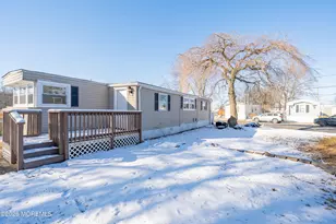 1 Bayshore Mobile Manor, Hazlet Township, NJ 07730 - Photo 14
