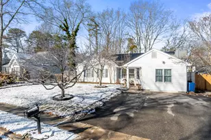 8 Tanglewood Dr, Barnegat, NJ 08005 - Photo 4