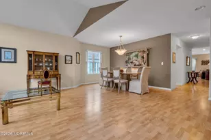 17 Medinah Ct, Jackson, NJ 08527 - Photo 8