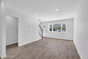 1304 Victoria Ct, Brick, NJ 08724 - Photo 4