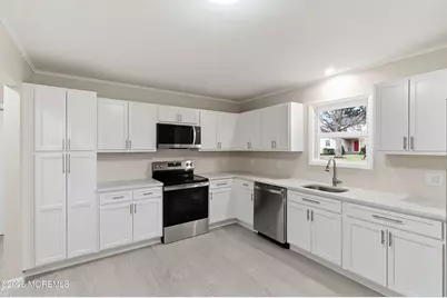 2710 Johnson Street, Wall Township, NJ 07719 - Photo 10