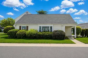220C Manchester Ln, Monroe Township, NJ 08831 - Photo 2