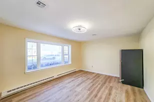 220C Manchester Ln, Monroe Township, NJ 08831 - Photo 4