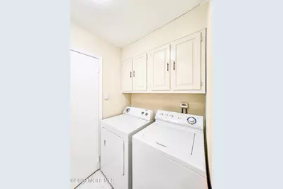 220C Manchester Lane, Monroe Township, NJ 08831 - Photo 18