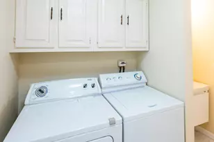 220C Manchester Ln, Monroe Township, NJ 08831 - Photo 30