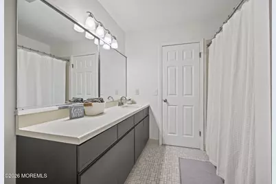 73 Holly Drive, Eatontown, NJ 07724 - Photo 22