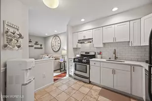 73 Holly Dr, Eatontown, NJ 07724 - Photo 10