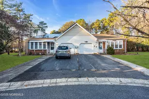 2A Easton Ct, Whiting, NJ 08759 - Photo 2