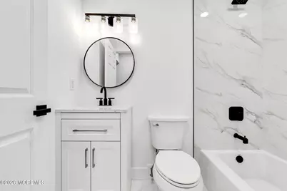 5 Jaffreyton Close, Freehold, NJ 07728 - Photo 16