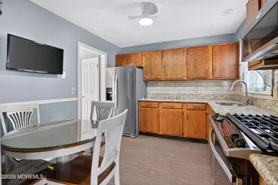 102 Tarnov Court, Manchester Township, NJ 08759 - Photo 12