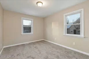 78 Liberty Pl, Hazlet Township, NJ 07734 - Photo 18