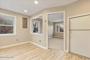 78 Liberty Pl, Hazlet Township, NJ 07734 - Photo 10