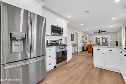 18 Meadowbrook Road, Brick, NJ 08723 - Photo 2