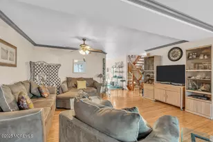 105 Geranium Ct, Toms River Township, NJ 08753 - Photo 8